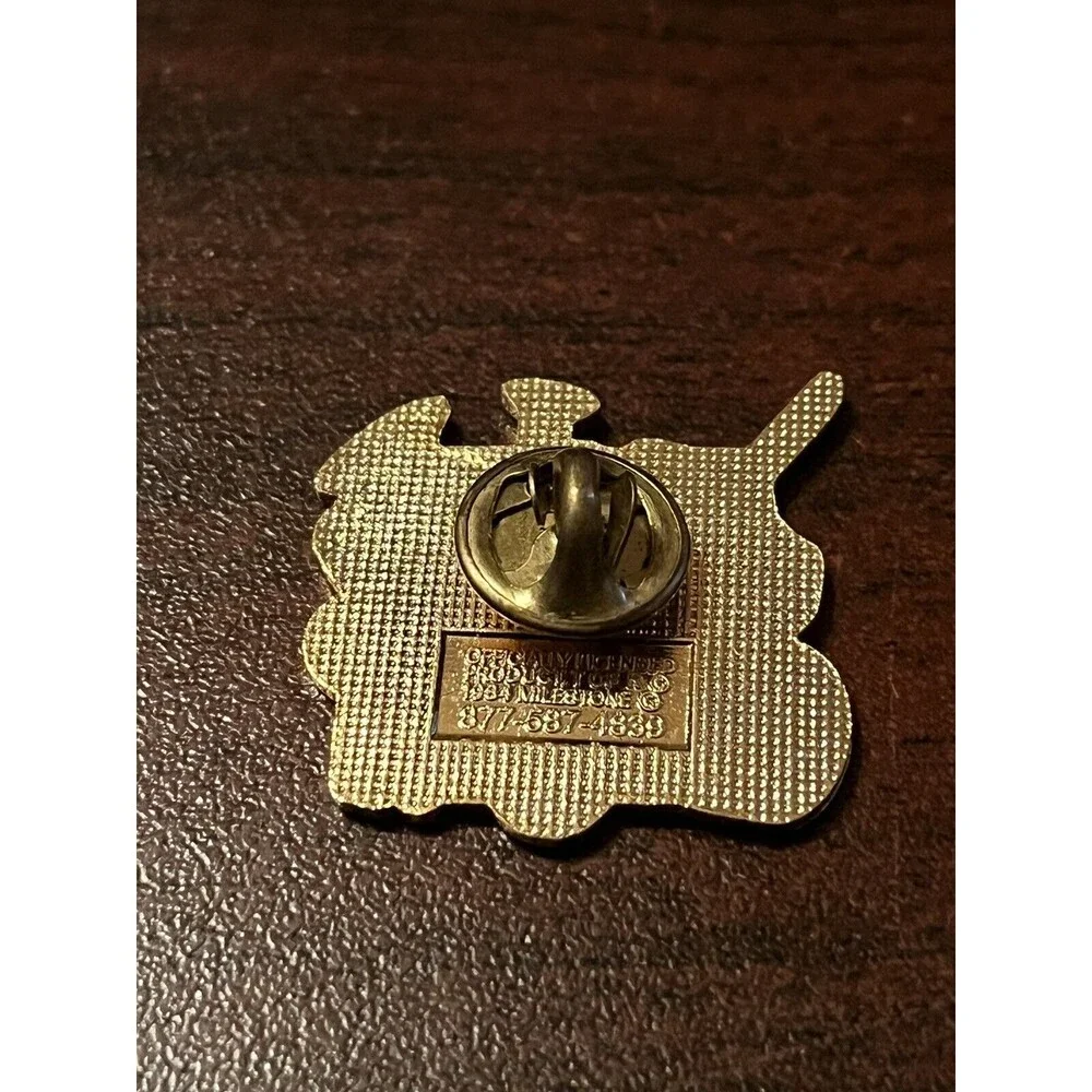 Vintage 2003 Rose Parade Music‎ Instruments Lapel Hat Pin